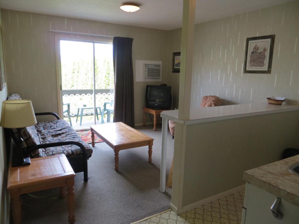 Harrison Village Motel 해리스핫스프링스 객실 사진